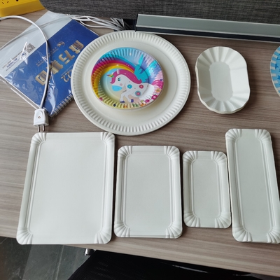 pla 페이를 코팅하는 것에 의한 영화와 제도지 접시 기계 상이한 모양 색동 종이 컵 접시 다른 소재
