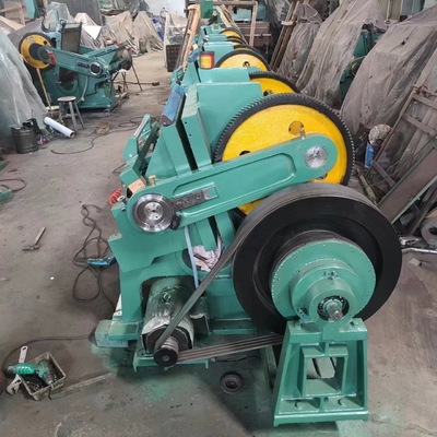 통 평판형 프레스는 7.5KW 1500*1050을 줄여 다이의 오목 기계 1500Model을 엠보싱 처리합니다