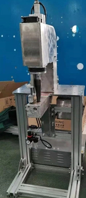 15-30 PC / 민 외과용 가운 성형기 380V 50Hz 비 우븐 안전복