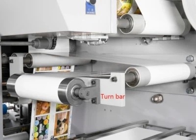 4 색 명부 플렉소 상표 인쇄기 320 밀리미터 80m/Min#±0.1mm 정확도 브랜드 플렉소 Printer#450mm 맥스 인쇄 넓이