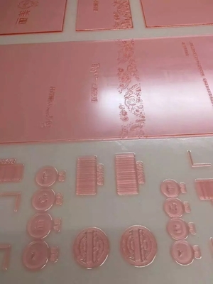 조정할 수 있는 종이컵 플렉소 인쇄술 다이 절단 기계 12 온스 300g / M2